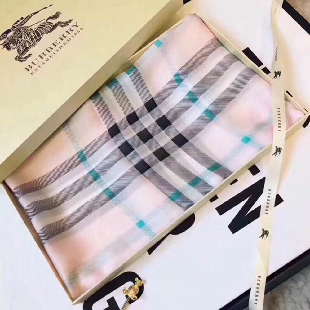 B**rry scarf